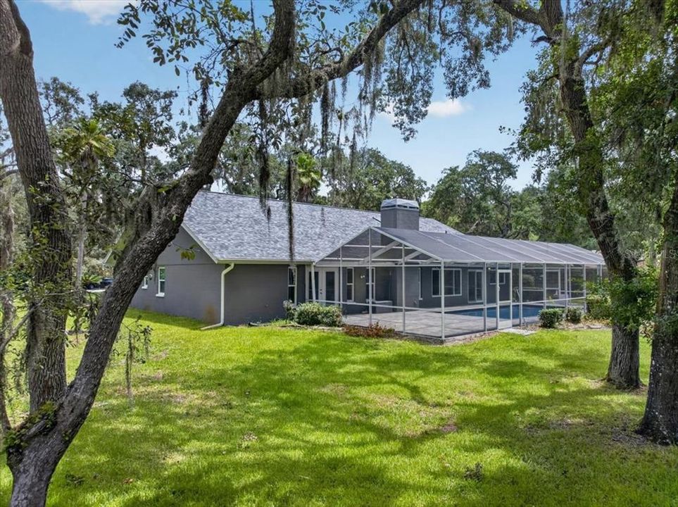 En Venta: $615,000 (3 camas, 3 baños, 2538 Pies cuadrados)
