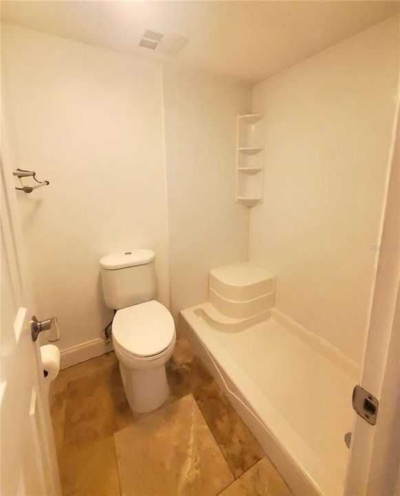 Activo con contrato: $1,395 (1 camas, 1 baños, 675 Pies cuadrados)
