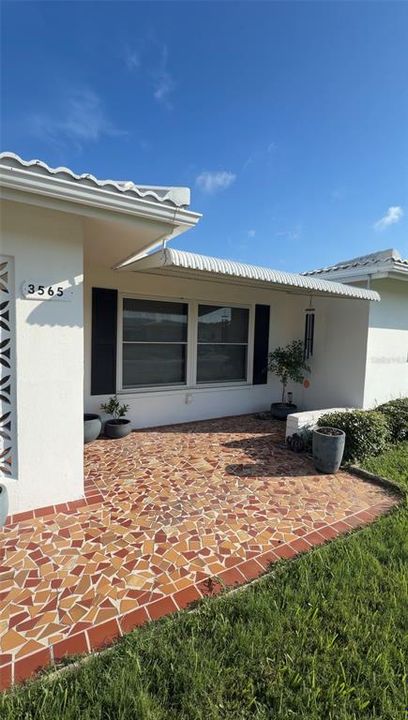 Activo con contrato: $225,700 (2 camas, 2 baños, 1454 Pies cuadrados)