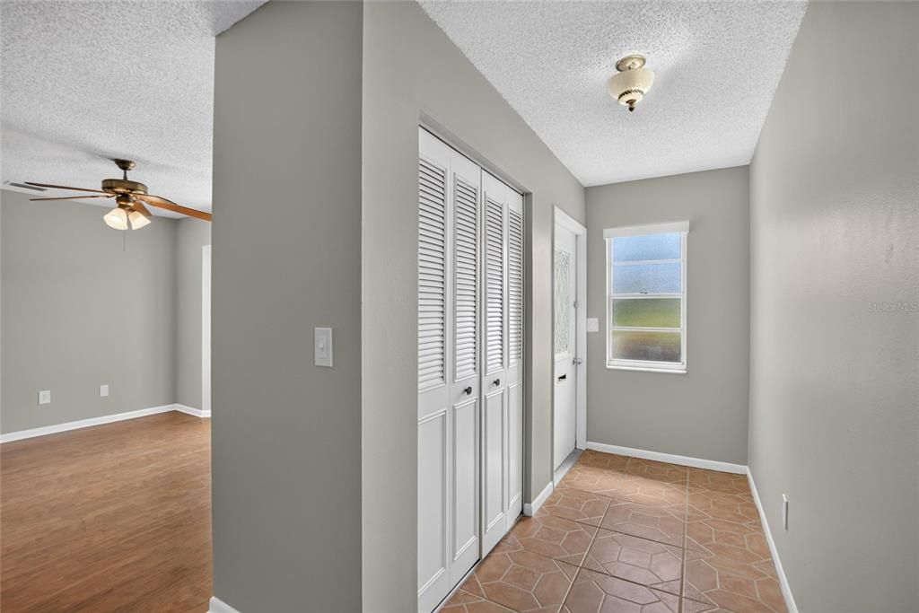 For Sale: $289,900 (2 beds, 2 baths, 1680 Square Feet)
