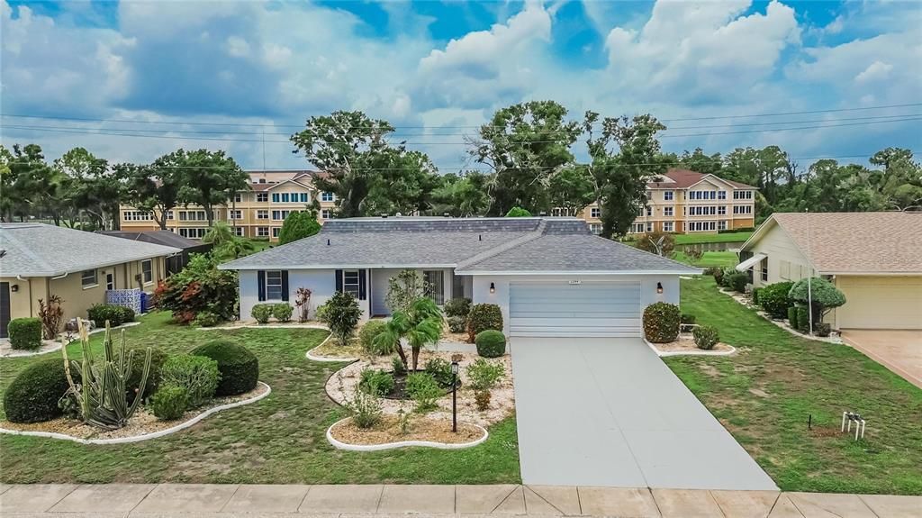 For Sale: $289,900 (2 beds, 2 baths, 1680 Square Feet)