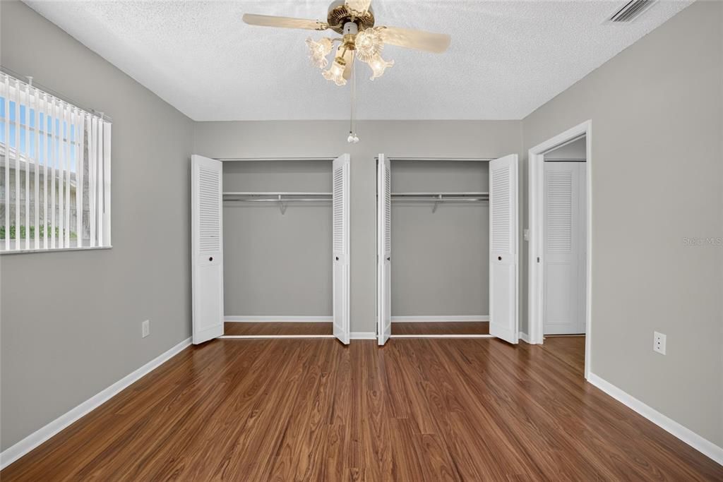 For Sale: $289,900 (2 beds, 2 baths, 1680 Square Feet)