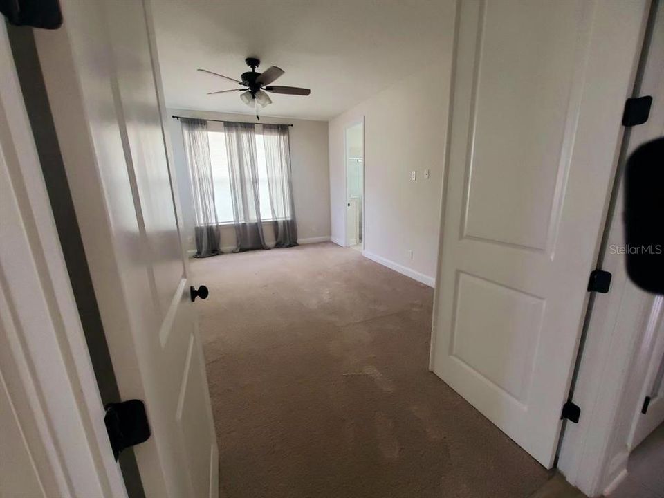 For Rent: $3,500 (3 beds, 3 baths, 2341 Square Feet)