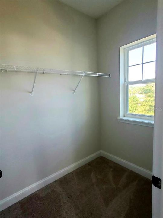 For Rent: $3,500 (3 beds, 3 baths, 2341 Square Feet)