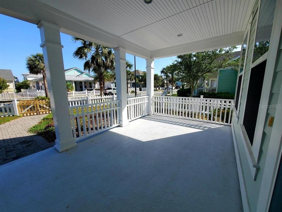 For Rent: $3,500 (3 beds, 3 baths, 2341 Square Feet)