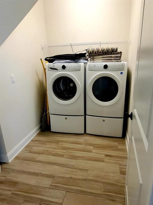 For Rent: $3,500 (3 beds, 3 baths, 2341 Square Feet)