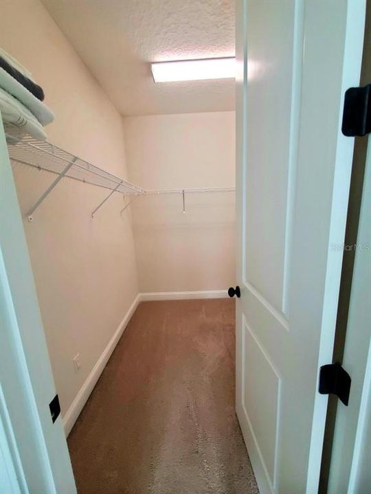For Rent: $3,500 (3 beds, 3 baths, 2341 Square Feet)