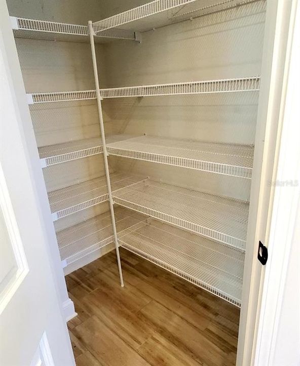 For Rent: $3,500 (3 beds, 3 baths, 2341 Square Feet)