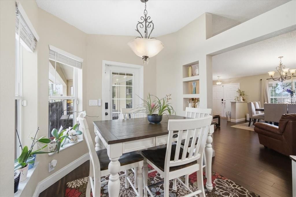 Active With Contract: $372,000 (3 beds, 2 baths, 1779 Square Feet)