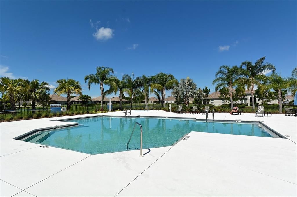 For Sale: $390,000 (2 beds, 2 baths, 1577 Square Feet)