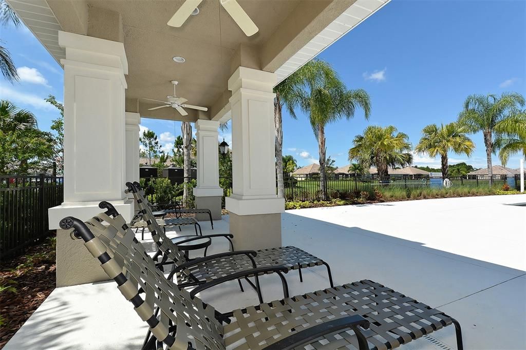 For Sale: $390,000 (2 beds, 2 baths, 1577 Square Feet)