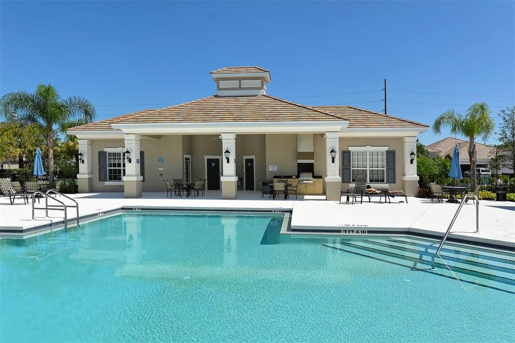 For Sale: $390,000 (2 beds, 2 baths, 1577 Square Feet)