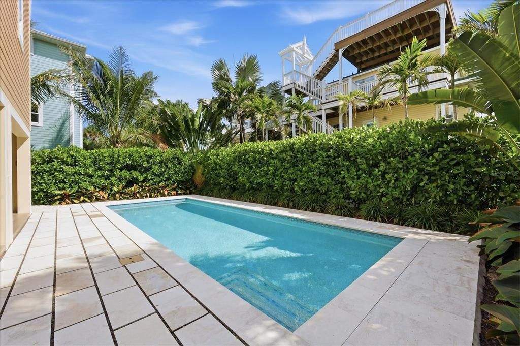 For Rent: $20,000 (3 beds, 3 baths, 3054 Square Feet)