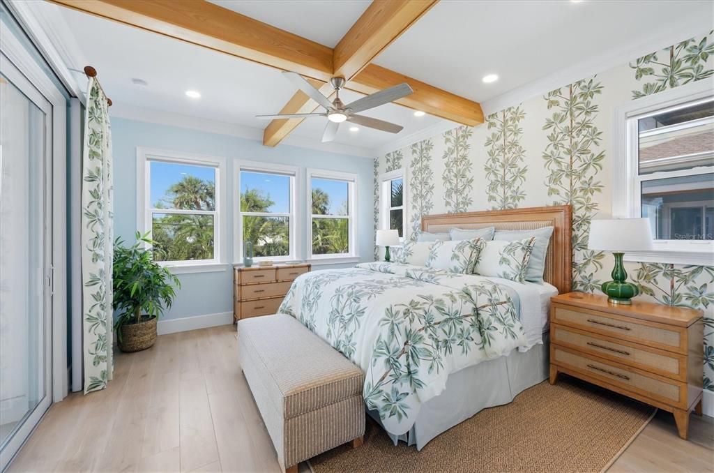 For Rent: $20,000 (3 beds, 3 baths, 3054 Square Feet)