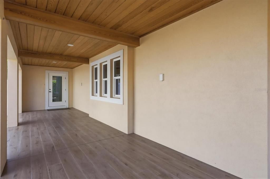 For Rent: $20,000 (3 beds, 3 baths, 3054 Square Feet)