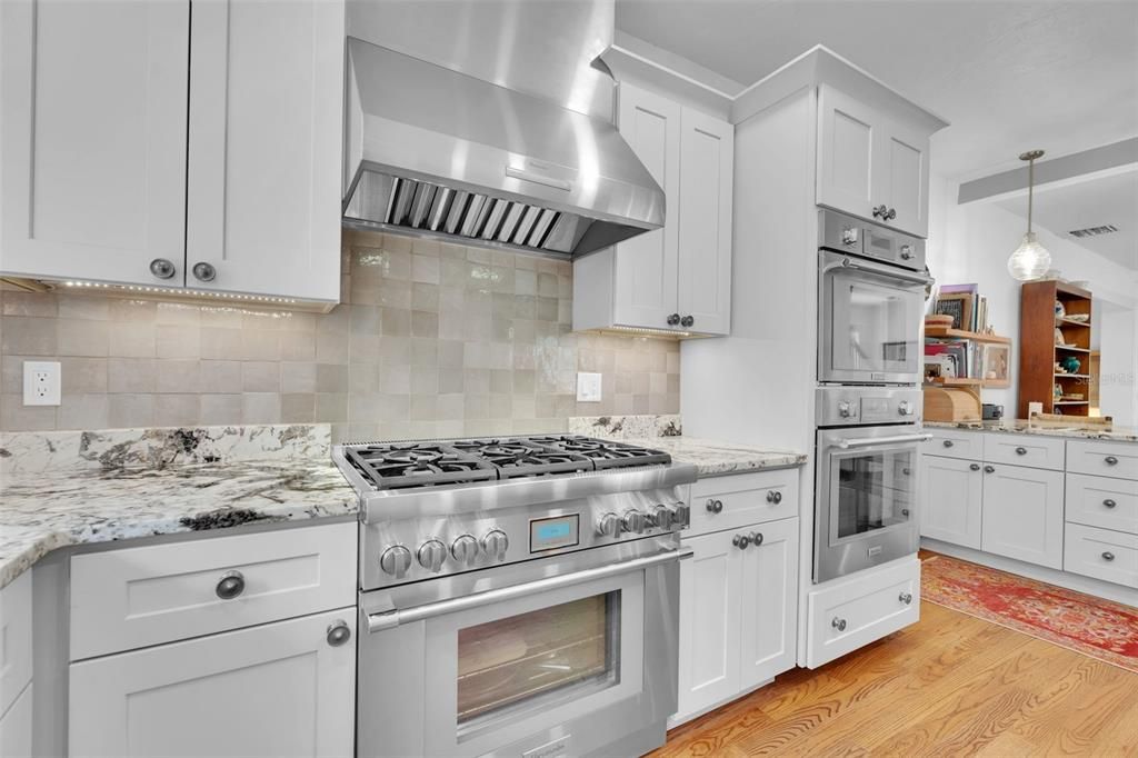 En Venta: $2,299,000 (4 camas, 4 baños, 3108 Pies cuadrados)