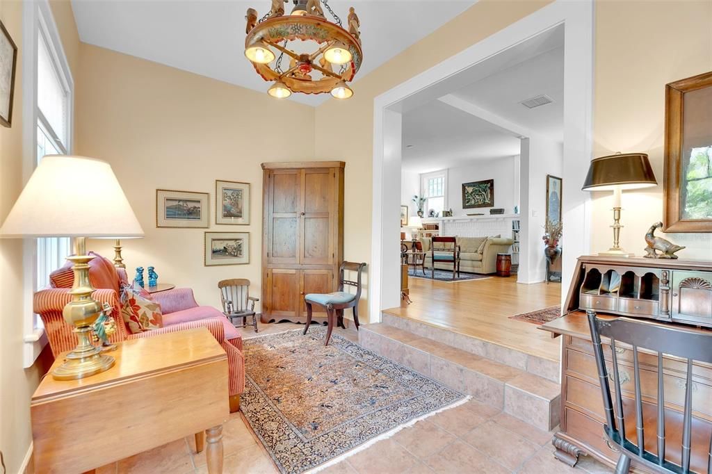 En Venta: $2,299,000 (4 camas, 4 baños, 3108 Pies cuadrados)