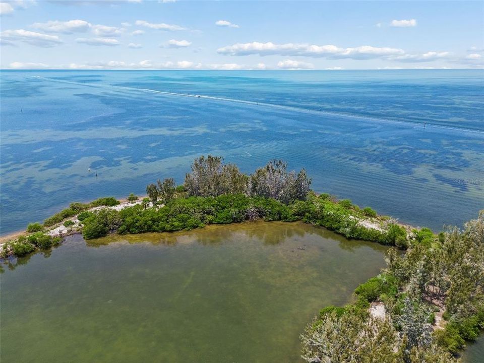На продажу: $265,000 (1 спален, 1 ванн, 733 Квадратных фут)