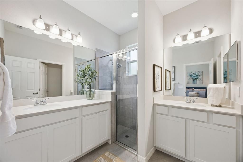 For Sale: $300,000 (3 beds, 2 baths, 1457 Square Feet)