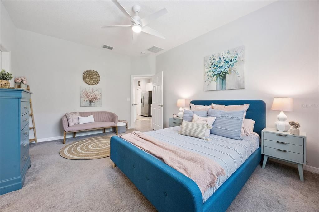 For Sale: $300,000 (3 beds, 2 baths, 1457 Square Feet)