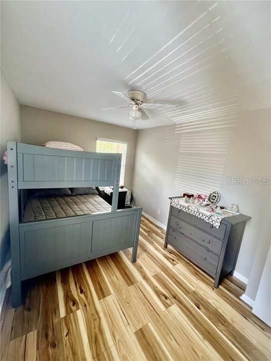 В аренду: $1,750 (2 спален, 1 ванн, 884 Квадратных фут)