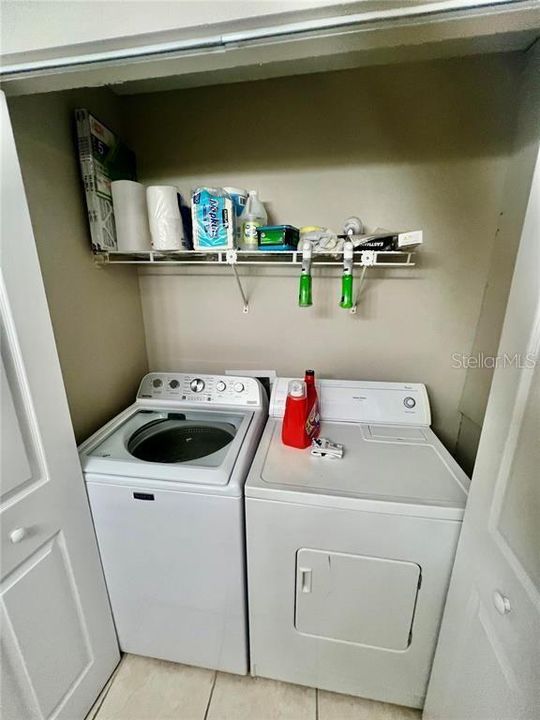 В аренду: $1,750 (2 спален, 1 ванн, 884 Квадратных фут)