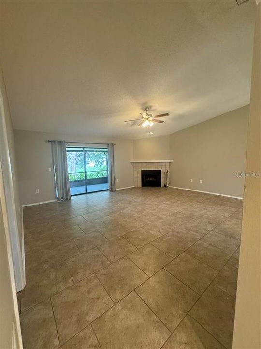 En Venta: $399,900 (3 camas, 2 baños, 1533 Pies cuadrados)