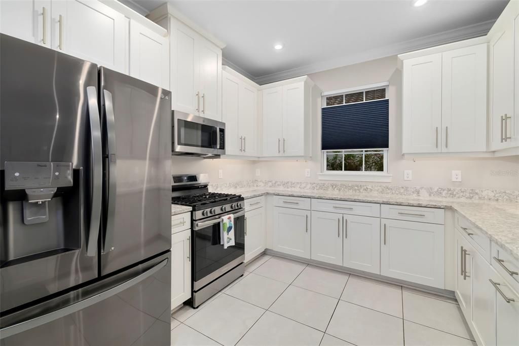 For Sale: $753,000 (3 beds, 2 baths, 1920 Square Feet)