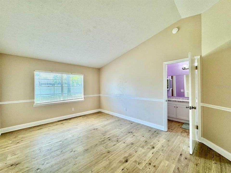 For Rent: $2,150 (3 beds, 2 baths, 1488 Square Feet)