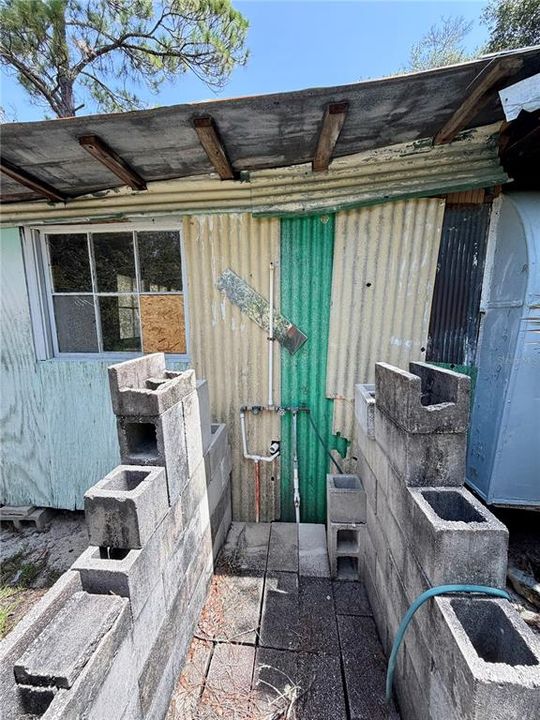 На продажу: $28,500 (1 спален, 1 ванн, 318 Квадратных фут)