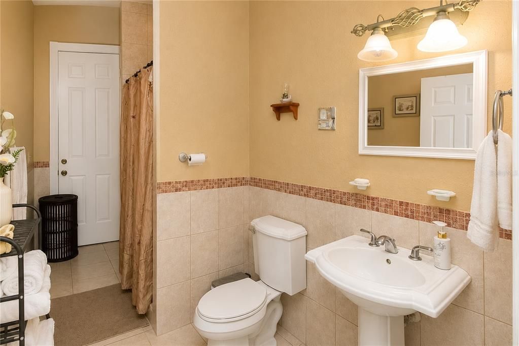 For Sale: $1,850,000 (4 beds, 4 baths, 3489 Square Feet)