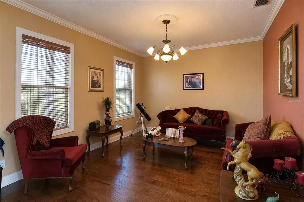 For Sale: $1,850,000 (4 beds, 4 baths, 3489 Square Feet)