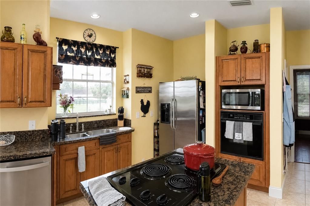 For Sale: $1,850,000 (4 beds, 4 baths, 3489 Square Feet)