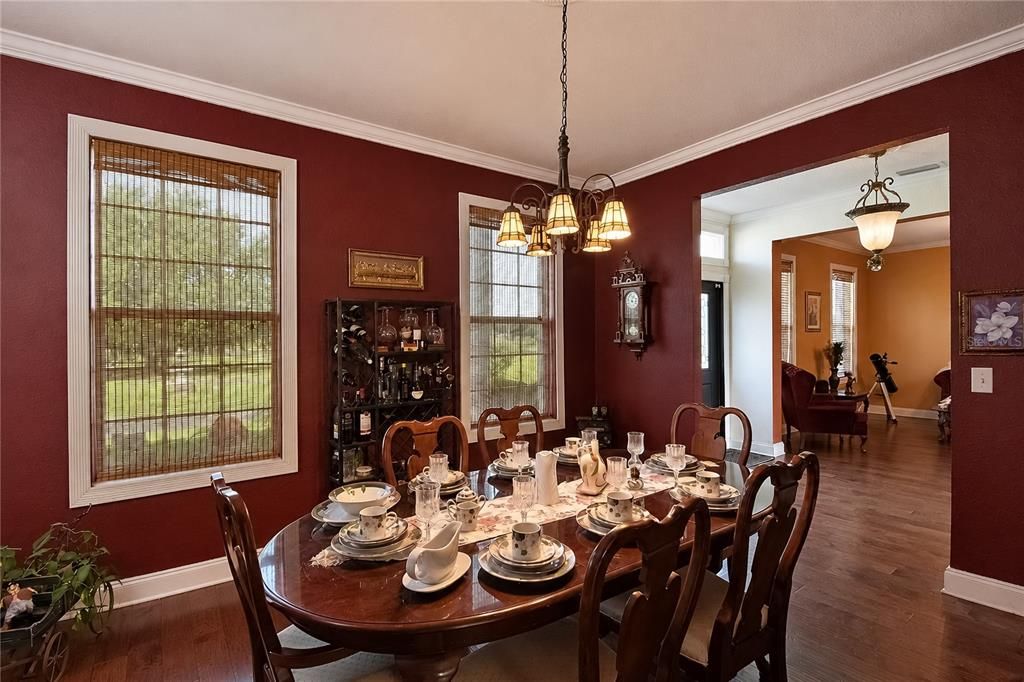 For Sale: $1,850,000 (4 beds, 4 baths, 3489 Square Feet)