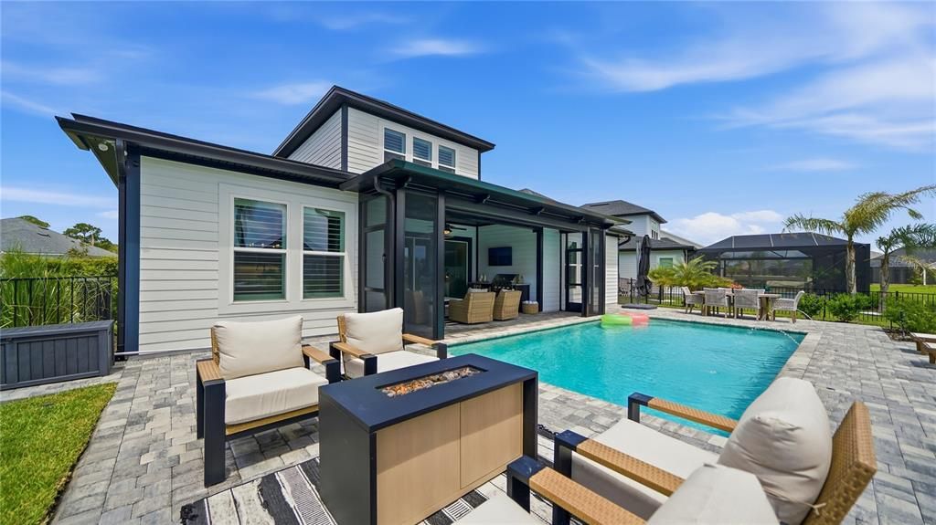 For Sale: $999,999 (4 beds, 3 baths, 2951 Square Feet)