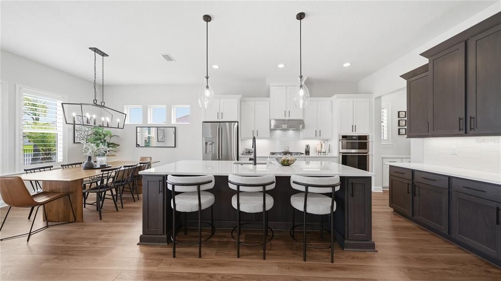 For Sale: $999,999 (4 beds, 3 baths, 2951 Square Feet)