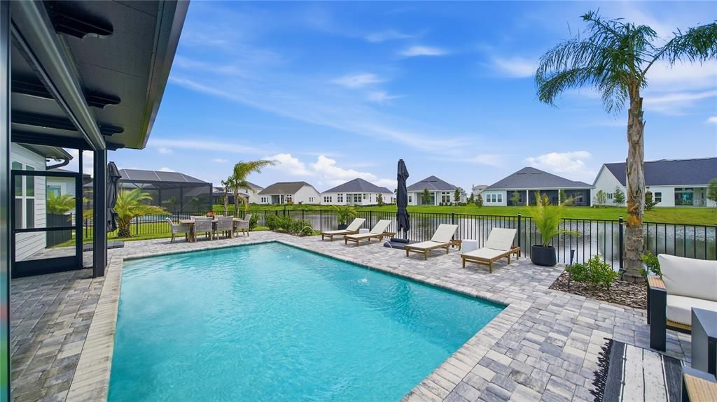 For Sale: $999,999 (4 beds, 3 baths, 2951 Square Feet)