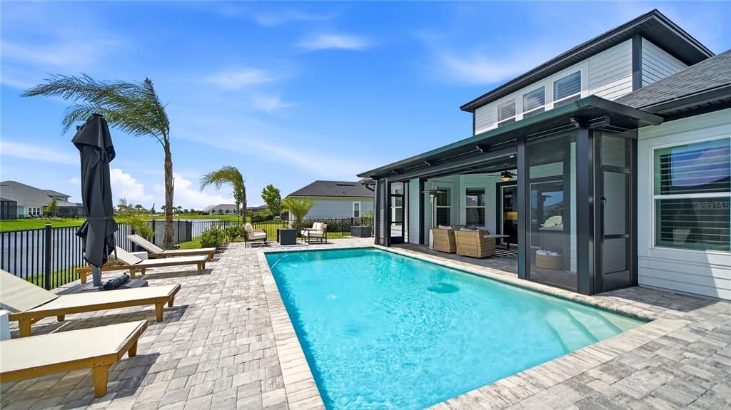 For Sale: $999,999 (4 beds, 3 baths, 2951 Square Feet)