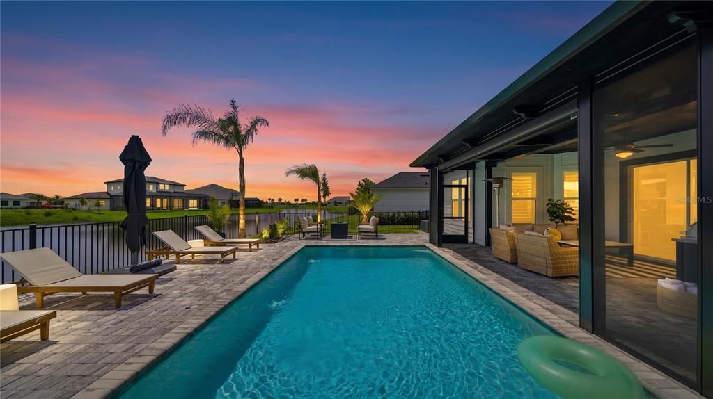 For Sale: $999,999 (4 beds, 3 baths, 2951 Square Feet)