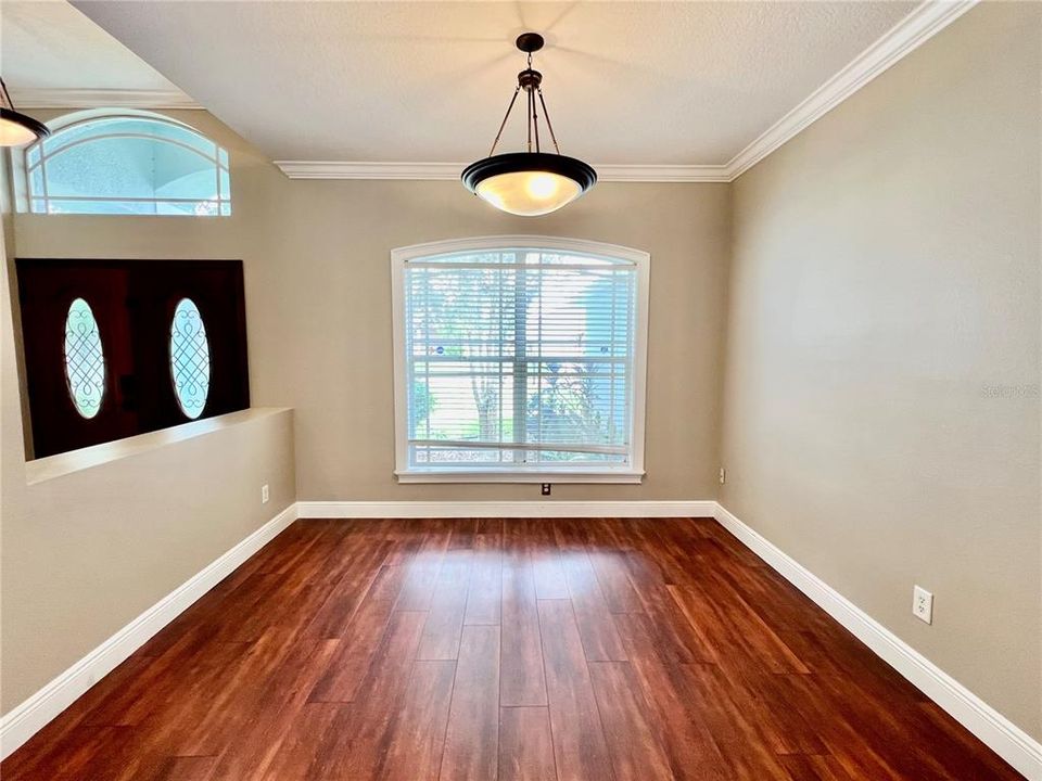 For Rent: $3,000 (4 beds, 3 baths, 2300 Square Feet)