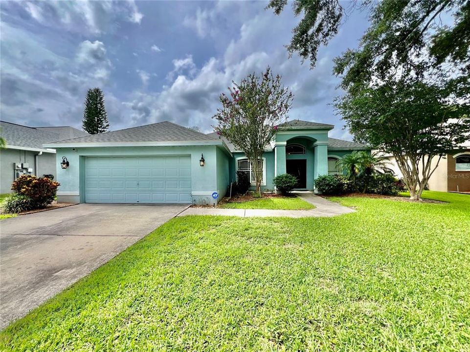 For Rent: $3,000 (4 beds, 3 baths, 2300 Square Feet)