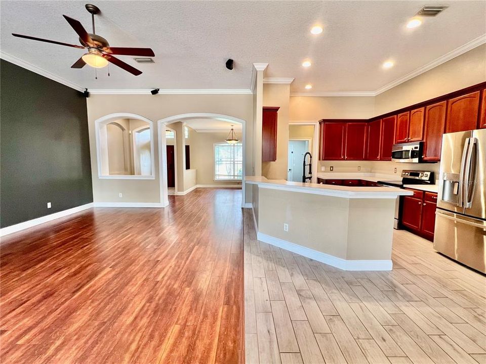 For Rent: $3,000 (4 beds, 3 baths, 2300 Square Feet)