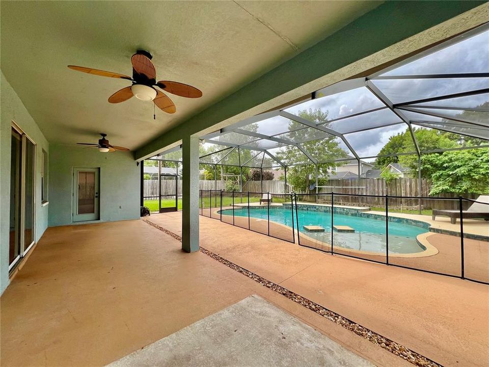 For Rent: $3,000 (4 beds, 3 baths, 2300 Square Feet)