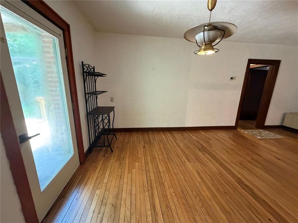 En Venta: $499,000 (3 camas, 2 baños, 1794 Pies cuadrados)