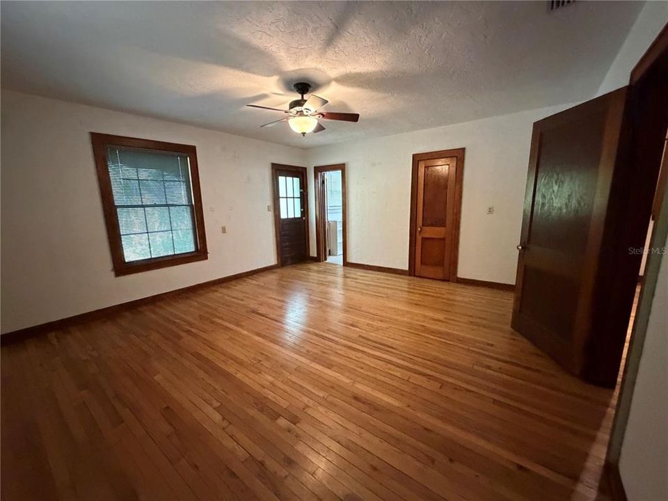 En Venta: $499,000 (3 camas, 2 baños, 1794 Pies cuadrados)