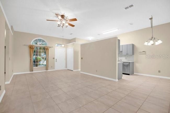 Active With Contract: $419,900 (4 beds, 2 baths, 1494 Square Feet)