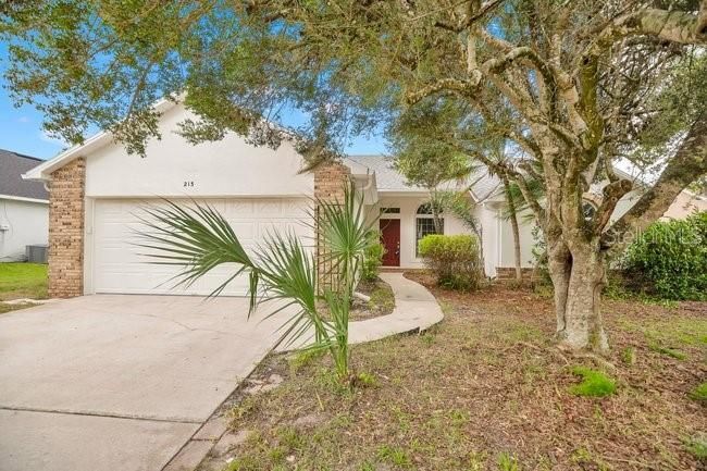 Active With Contract: $419,900 (4 beds, 2 baths, 1494 Square Feet)