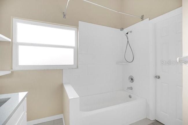 Active With Contract: $419,900 (4 beds, 2 baths, 1494 Square Feet)