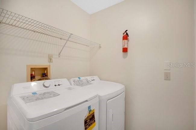 Active With Contract: $419,900 (4 beds, 2 baths, 1494 Square Feet)