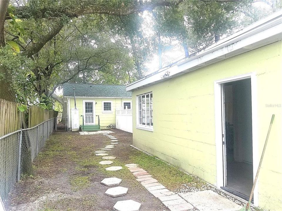 For Rent: $1,795 (1 beds, 1 baths, 525 Square Feet)